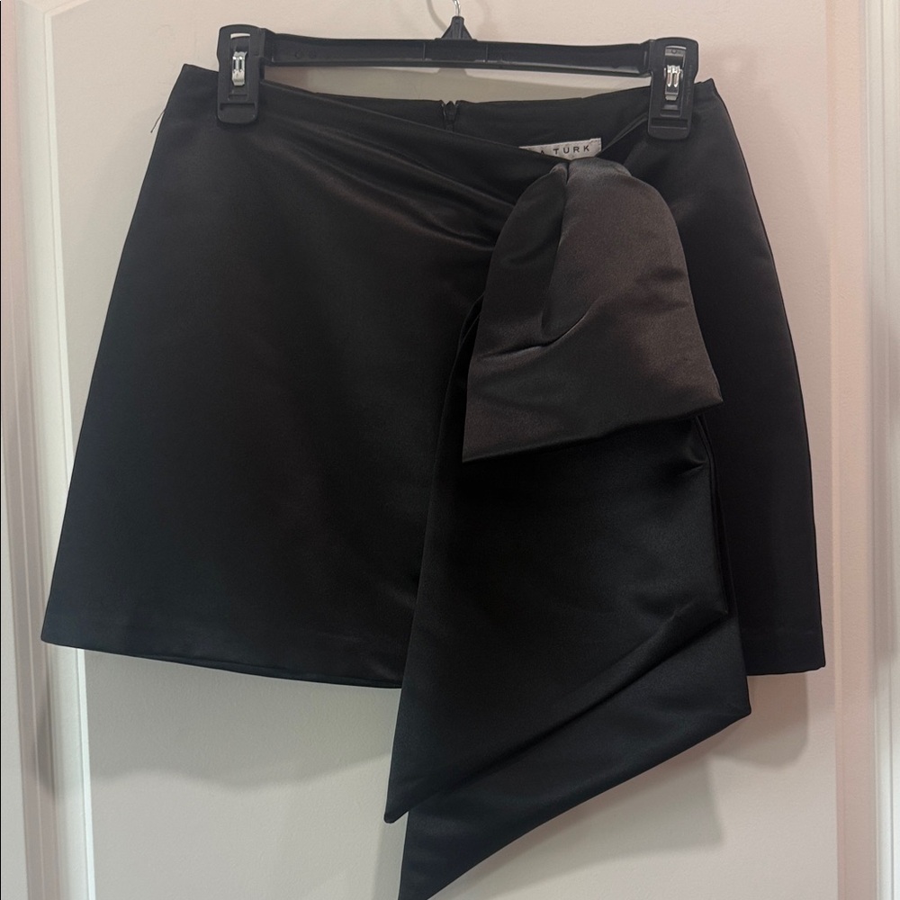 Trina Turk Black Mini Skirt with Bow Detail